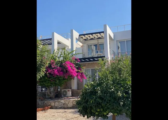 Apartmán Penthouse With Breathtaking Panoramic Views Of Mediterranean Sea And Mountain Akanthou